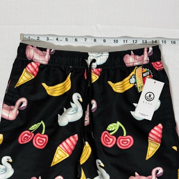 NEFF Hot Tub Board Shorts Swim Trunks Men’s Small Flamingo Fruit Black NWT - Picture 3 of 10